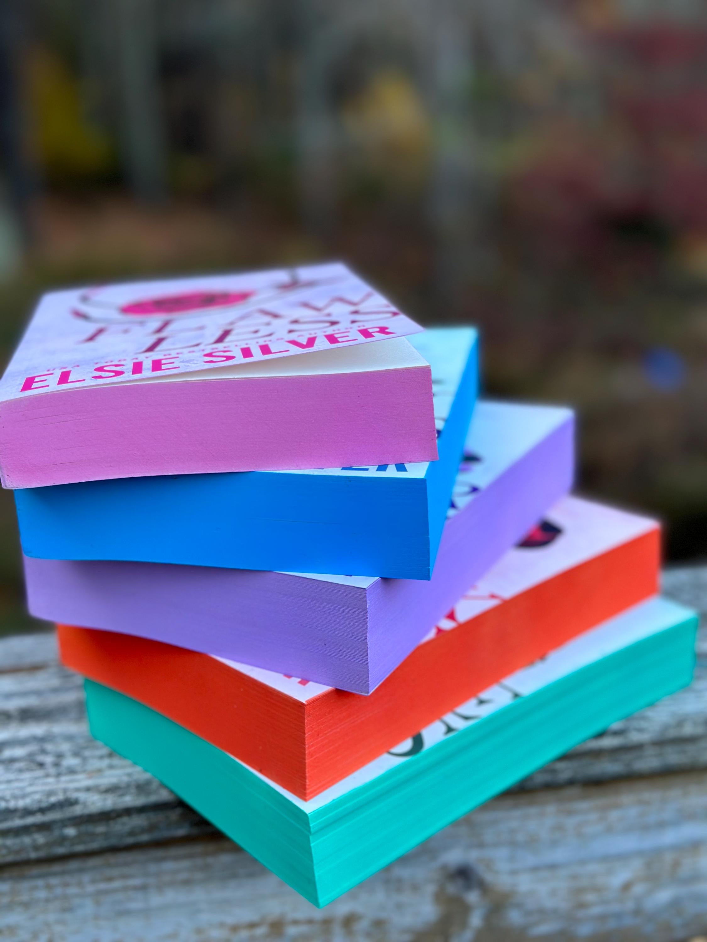 Blind Date with a Sprayed Edge – Mystery Romance Book Box