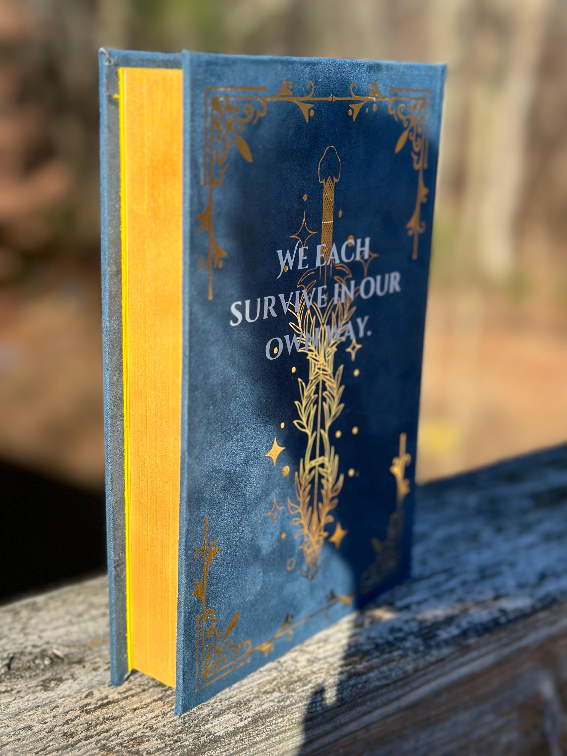 Throne Of Glass by Sarah J. Maas | Special Edition | Rebind